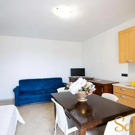 Via Rosmini Apartament